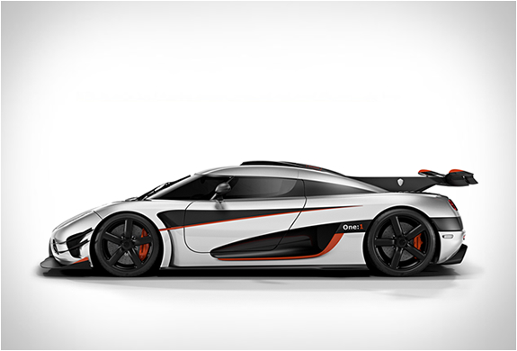 koenigsegg-one-2.jpg