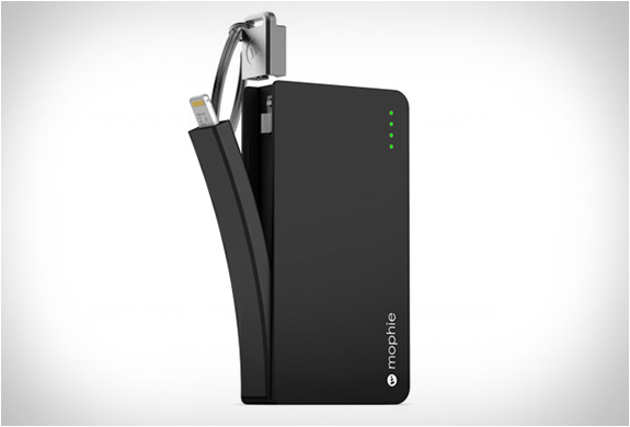 mophie-lightning-power-reserve-2.jpg