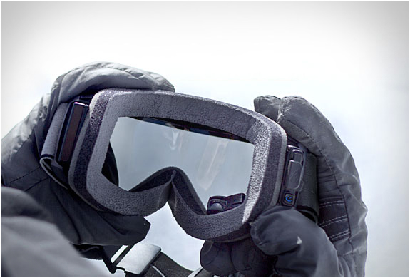 snow2-recon-instruments-4.jpg