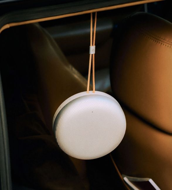 beosound-a1-3rd-gen-speaker-2.jpg | Image