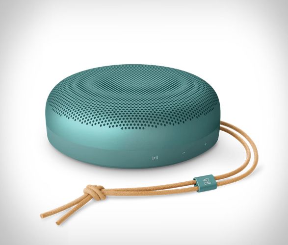 beosound-a1-3rd-gen-speaker-8.jpg | Image