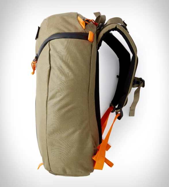 Huckberry x Mystery Ranch Urban Assault 21L