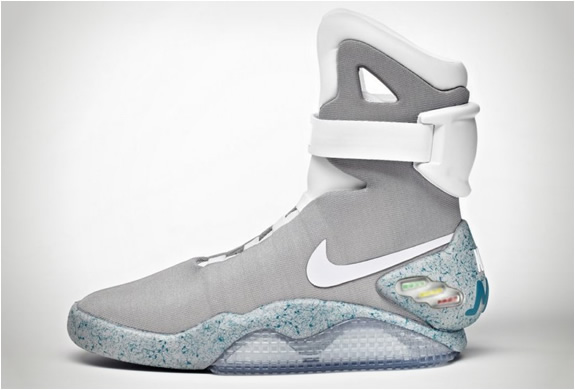 Limited edition 2011 nike mag | back to the future sneakers