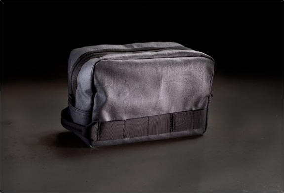 Nike sb shuttle fashion bag