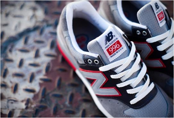 New balance 996 grey navy red online