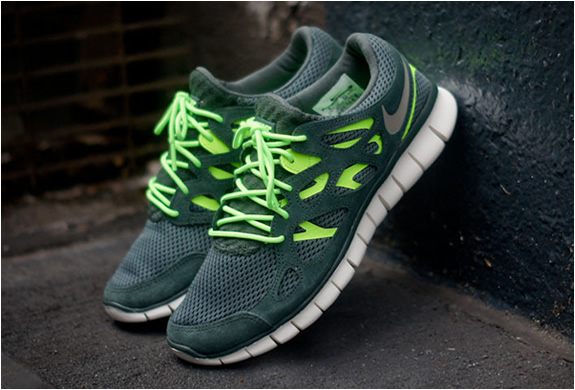 Nike free run 2 verde militare online