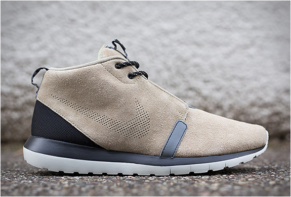 Nike roshe boot best sale