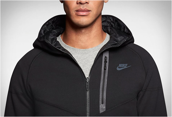 Nike Tech Fleece Aeroloft Windrunner