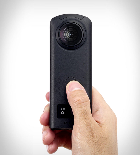 Ricoh Theta Z1