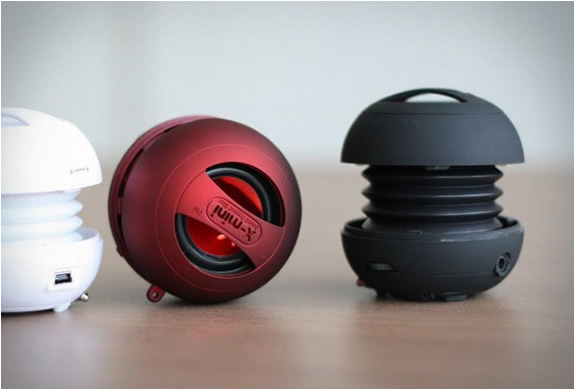 X mini shops capsule speaker